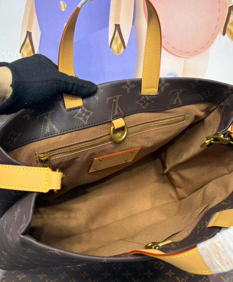 Louis Vuitton Shopper Tote MM M13928 Brown